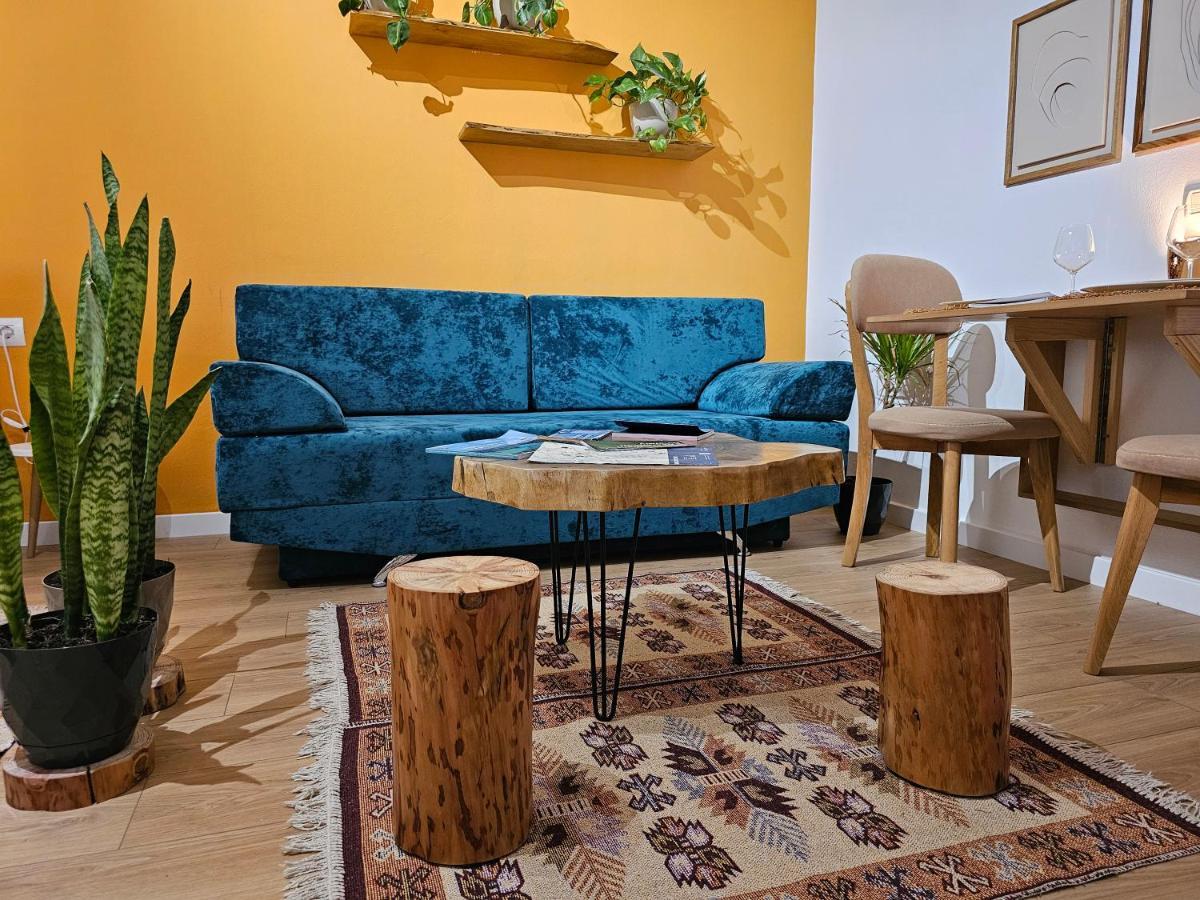 Vibe Studio Apartment Тирана Экстерьер фото